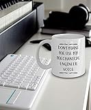 Taza de cerámica impresa con texto digitalmente divertido para té o café.