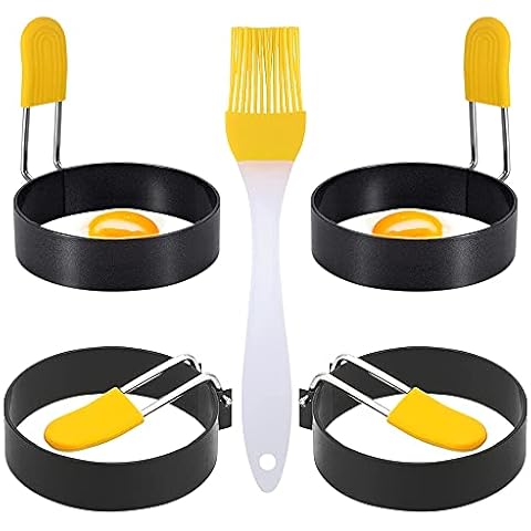 Luckindom Egg Rings, 4 Pack of Nonstick Metal Pancake Cooker Egg Shaper Molds with Silicone Oil Brush, Kitchen Breakfast Cooking Tool for Frying, Shaping Fried Eggs, McMuffin, Omelette(Round) Cover