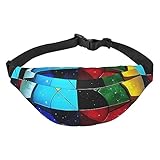 Polyester résistant à l'eau et durable : ne laissez pas la pluie ou la sueur vous arrêter. Ce grand sac banane de voyage est fabriqué à partir de polyester résistant à l'eau pour protéger votre téléphone, vos clés et vos objets de valeur pendant les activités de plein air.