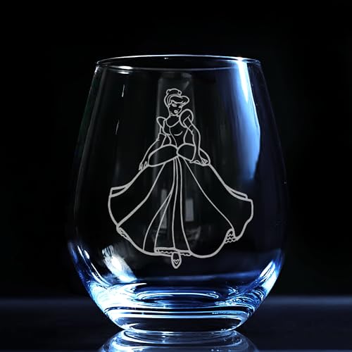 Amazon.com | Great Classic Movie Gift Idea!: Wine Glasses
