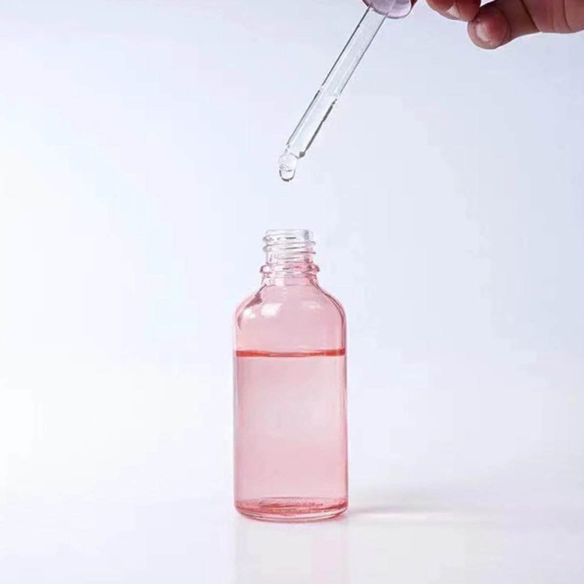 HOMSFOU 30 Stück Rosa Glas Parfümflakons 20ml zum Befüllen Praktische und Befüllbare Fläschchen mit Pipette für Handgemachte Mischungen und Parfüms