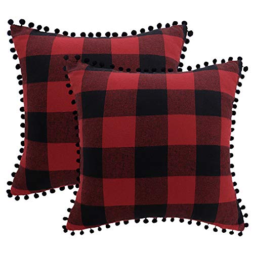 PiccoCasa Kissenbezug kariert 2er Set Dekokissenbezug mit Pompoms Dekorative Kissenbezug 45x45cm mit Verstecktem Reißverschluss Rot und Schwarz Cover