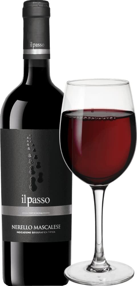 Il Passo Nerello Mascalese von Vigneti Zabu - Rotwein 3 x 0,75l VINELLO - 3er - Weinpaket inkl. kostenlosem VINELLO.weinausgießer