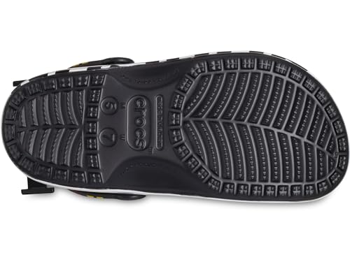 Crocs Unisex-Adult Nascar Classic Clogs3