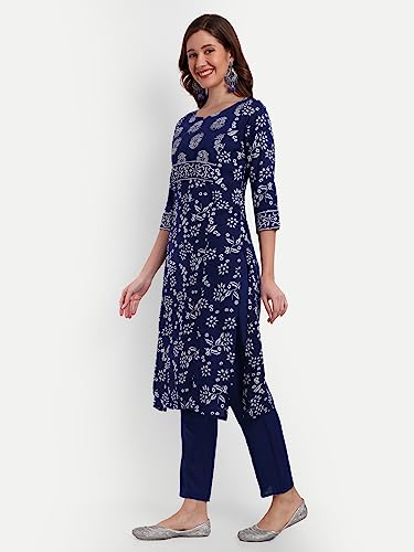 Image of Ayukta Women's Rayon Printed Straight Kurta