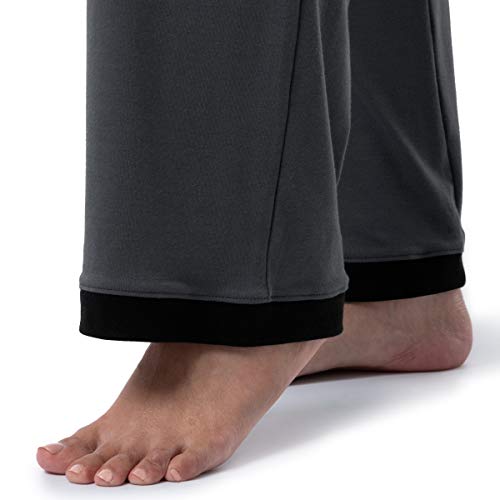 Image of Fruit of the Loom womens Short Sleeve Tee and Pant 2 Piece Sleep Set