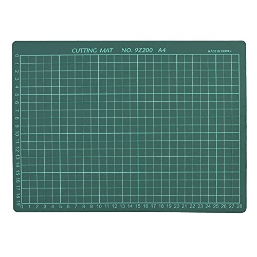 MUNEFE Cutting Paper Mat, Cutting Mats for Crafts, Self Healing Cutting Mat, Suitable for All Kinds Of Cutting Tasks (A4 single-sided green)