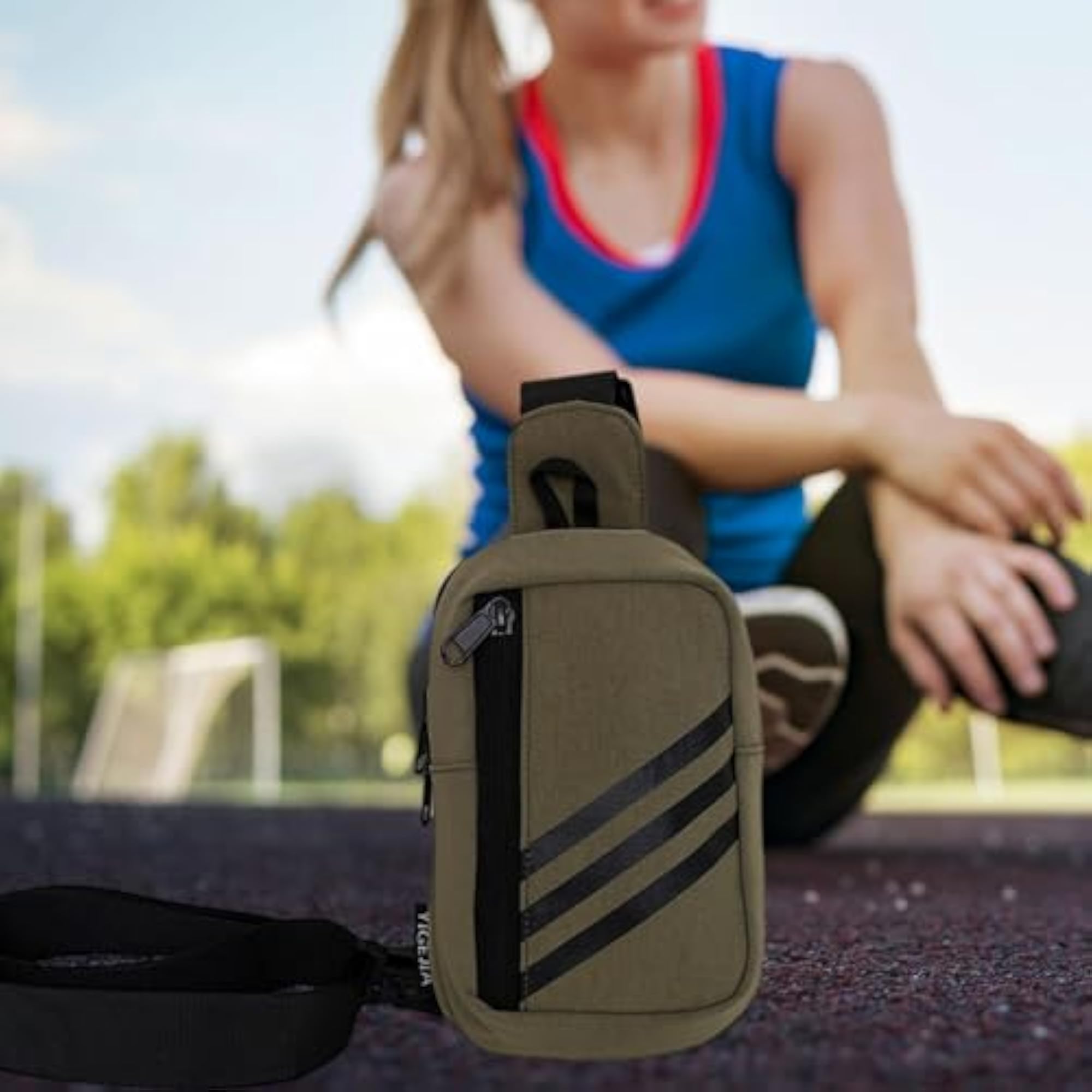 Mini Crossbody Casual Daypack for Outdoor Leisure