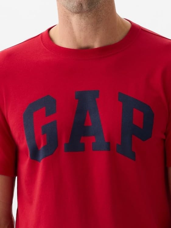 Image of Gap Men Printed Regular fit Half Sleeve Round Neck T-Shirt