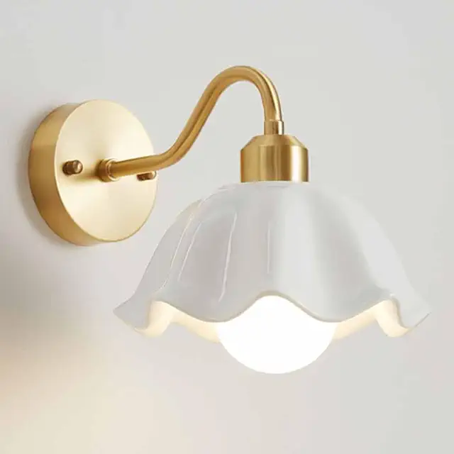 Applique Murale Céramique Blanche Fleur - Éclairage Mural Français Moderne