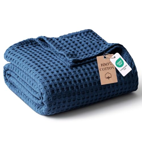 Exclusivo Mezcla 50" x 60" Cotton Waffle Throw