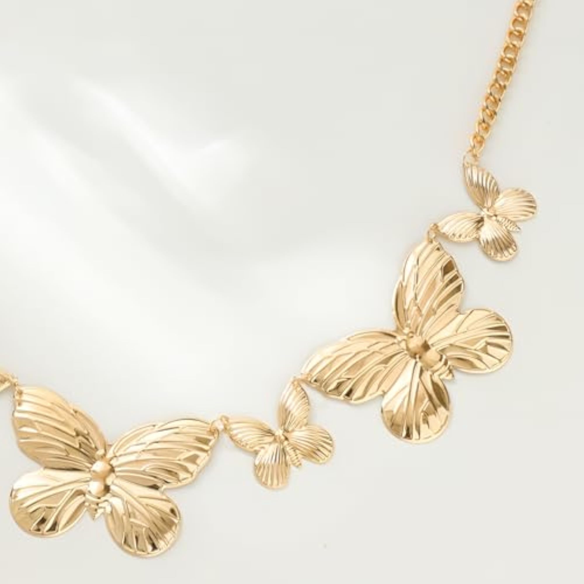 Women's Metal Waist Chain with Butterfly Pendant, Stylish Accessory