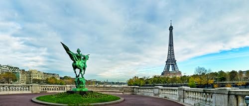 The Paris Book: Highlights of a Fascinating City