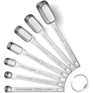 Hudson Essentials Stainless Steel Measuring Spoons Set for Dry or Liquid – Fits in Spice Jars – Set of 7