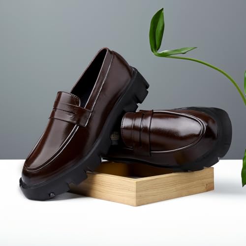 Image of WUGATTI Men's Synthetic Leather Lightweight & Office Wear Slip-On Loafers