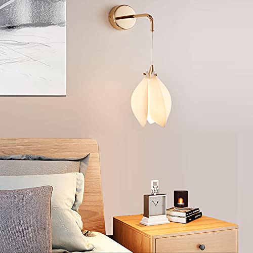 Applique murale céramique blanche pétales dorés luminaire chic 12x50cm