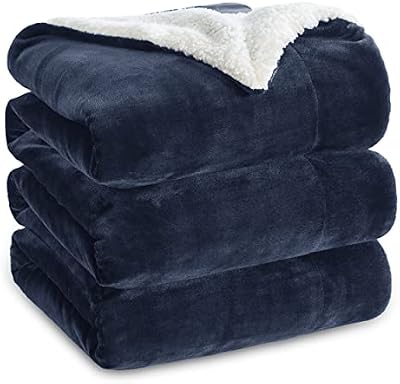 Bedsure Manta Cama - Manta Cama Polar Reversible de Franela y Sherpa, Manta Sofa Grande Gruesa 220x240 cm de Microfibra Suave y Borreguito, Azul Marino