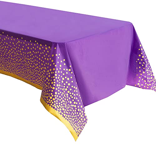 Tablecloth That Will Make Your Table Stand Out