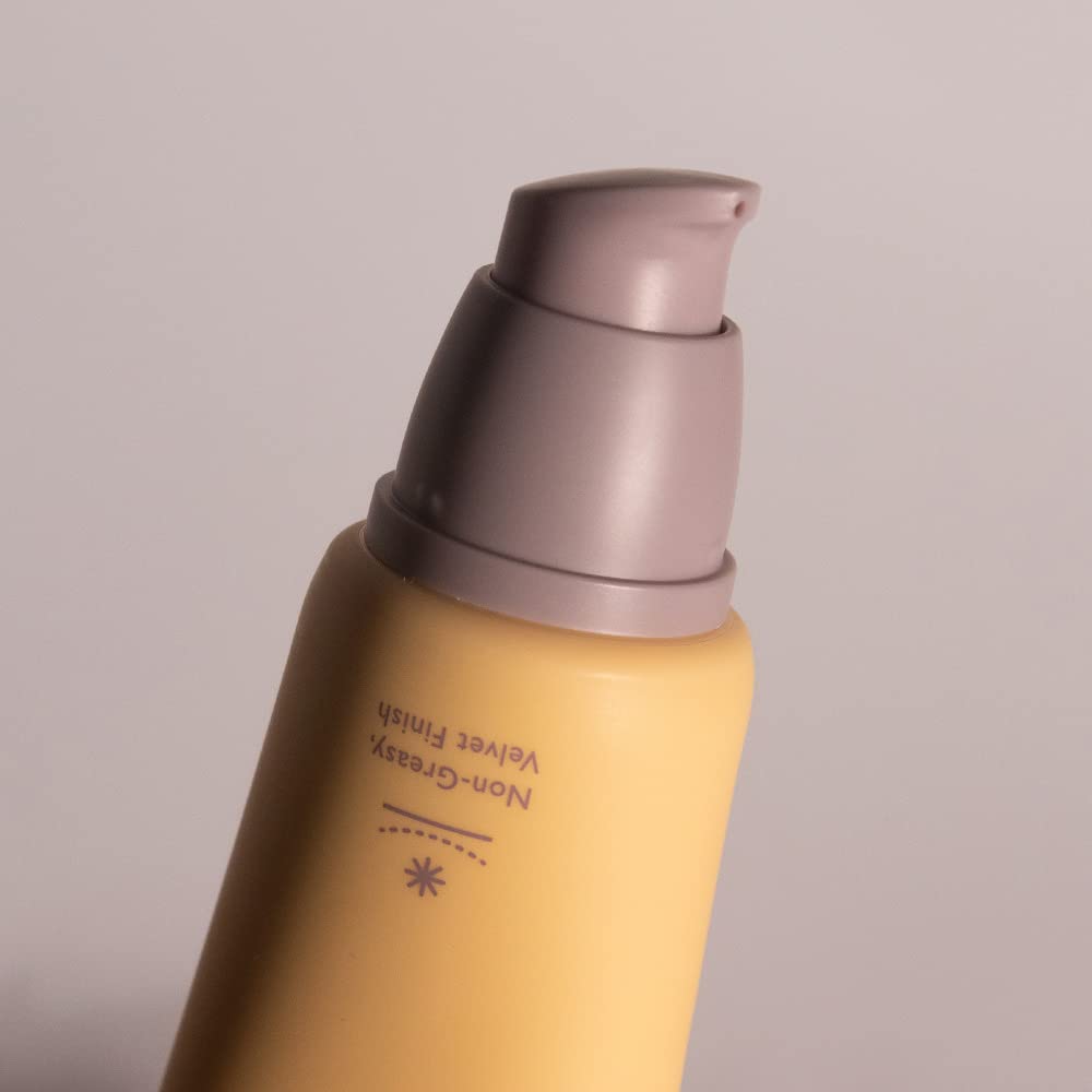haruharu wonder Black Rice Moisture Airyfit Daily Sunscreen, SPF50+/PA++++, Broad Spectrum UVA/UVB, Hyaluronic Acid - Image 3