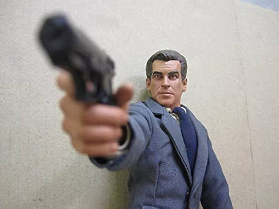 Amazon.co.jp: 007 ジェームズ・ボンド 1/6 レア 1500体 版