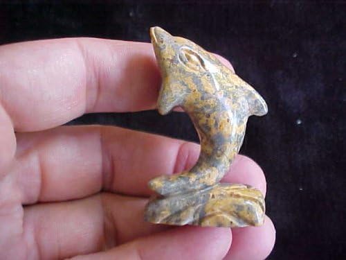 B7304 Gemqz Sandstone Jumping Dolphin Africa !!