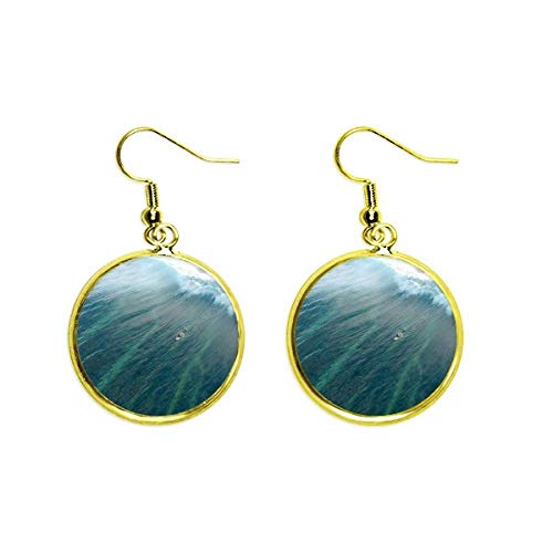 Pendientes de ola marina y surf dorados perfectos para tus tardes de verano