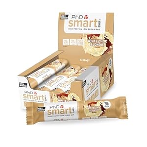 PhD Nutrition Smart Bar Protein Riegel Weiße Schokolade 12 x 64g – High Protein Snack mit 20g Eiweiß und wenig Zucker, Makrofreundlicher Eiweißriegel