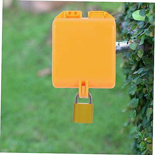 Robinet de jardin et joint de porte de garage pratiques