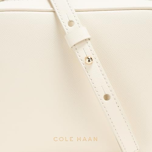 Cole Haan Go Anywhere Camera Bag3