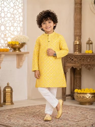 Image of superminis Boys Silver Foil Printed Kurta, Round Collar, Full Sleeves With White Pyjama Cotton Kurta Set