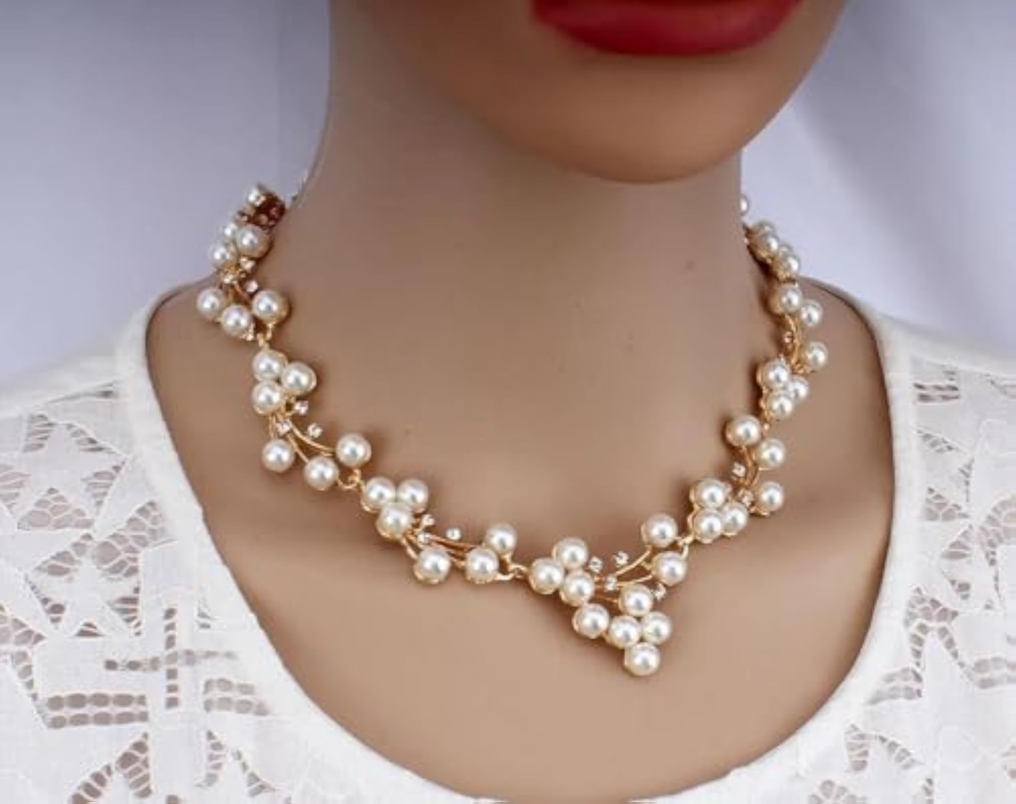 Women's Stylish Design Fancy Pearl Necklace Jewellery Set