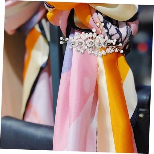Clips de chaussure fleurs perles pour sublimer une tenue de mariage - 5