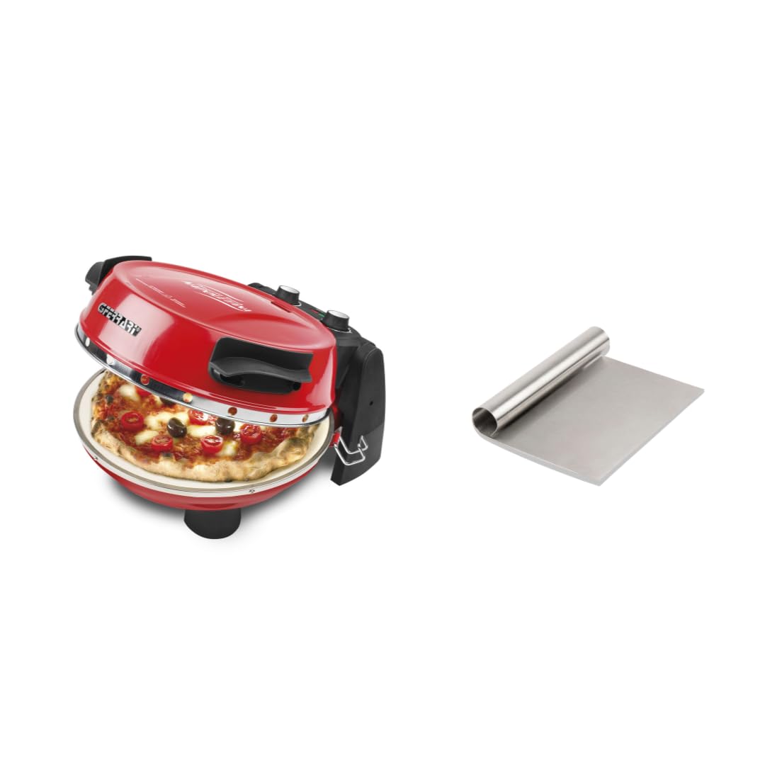 G3 Ferrari G10032 Forno Pizza Pizzeria Snack Napoletana Forno Pizza Plus Evo, Doppia Pietra Refrattaria, con Ricettario e Palette inclusi, Rosso + R10006RS Raschietto Porzionatore INOX