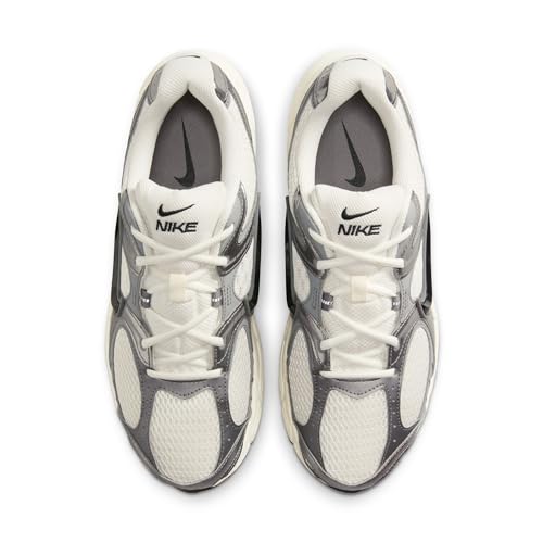 Image of Nike Men's V5 RNR Shoes