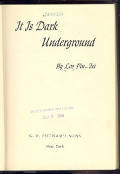 Hardcover It is dark underground, Book