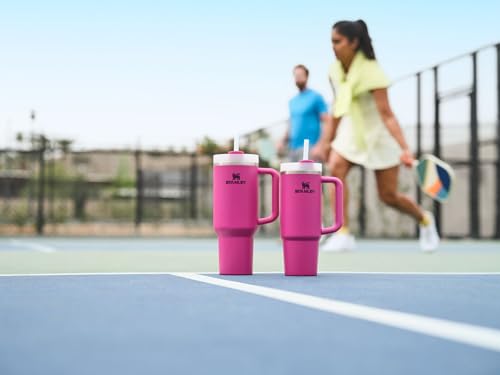 Stanley Quencher H2.0 FlowState vakuumisolierter Becher aus Edelstahl mit Deckel und Trinkhalm, für Wasser, Eistee oder Kaffee, Smoothie und mehr, Fuchsienrosa, 1183 ml – Ansicht 7