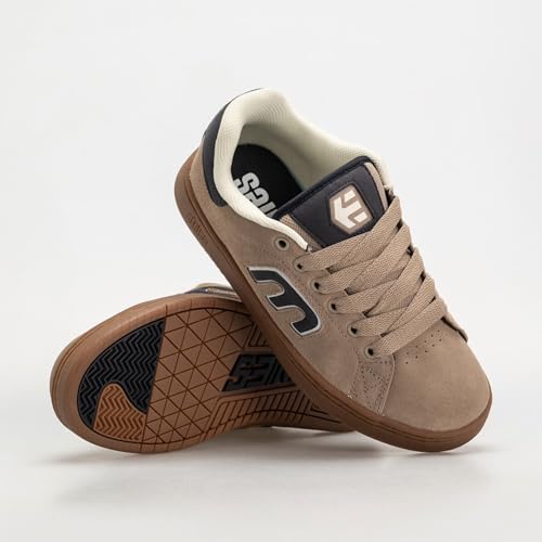 Image of Etnies Callicut - Heritage Skate Style, Puffy Look, 90's Chunky Vibe, Reinforced Cupsole, Cushioned Feel, Everyday Sneakers