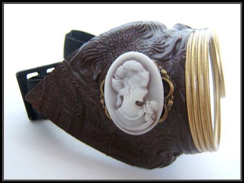 Eyewear steampunk goggles - vintage siding