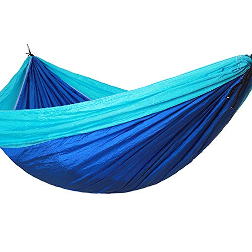 Hamac camping avec moustiquaire pour dormir sous les arbres lors de vos randonnées