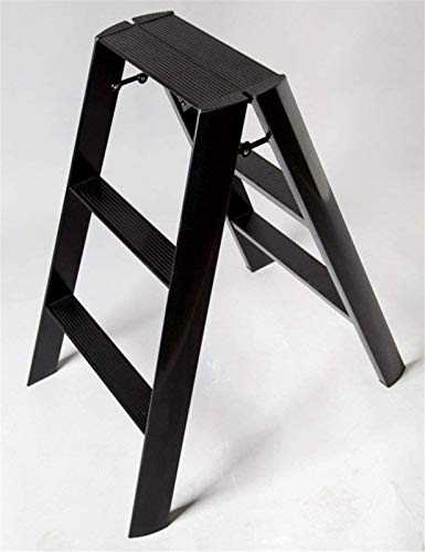 Escabeau portable stable pour éviter les chutes lors du ménage en hauteur