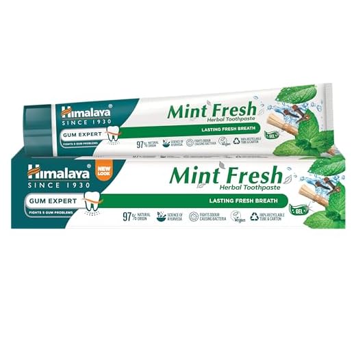 Himalaya Herbals Mint Toothpaste with Active Ingredients for Healthy Protected Gums and Fresh Breath| Anti-inflammatory Properties Maintain Complete Oral Hygiene - 75ml