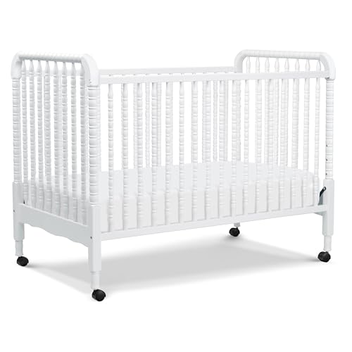 DaVinci Jenny Lind 3-in-1 Convertible Baby Crib - GREENGUARD Gold