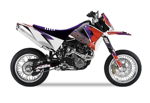 KTM Lincesed Product: KTM ha concesso a Hyena.it l'utilizzo del suo logo sulle nostre grafiche ed abbigliamento offroad. Le nostre grafiche personalizzate KTM sono dei prodotti KTM licensed product. Questo è un indice di qualità.