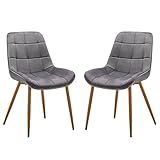 Nous vous présentons notre luxueux coussin en velours gris, avec des détails cloutés élégants. Cette décoration d'intérieur chic ajoute une touche de sophistication à n'importe quel espace de vie. Parfait pour les canapés, les lits ou les chaises d'appoint, il combine confort et style sans effort. Idéal pour les intérieurs modernes ou classiques, ce coussin est un must have pour les amateurs de décoration d'intérieur.