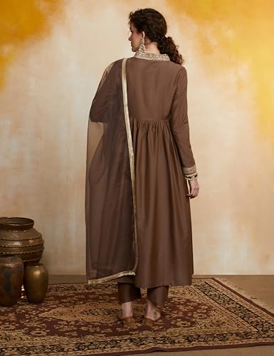 Image of Amazon Brand - Myx Women's Embroidered Anarkali Kurta Set with Organza Dupatta (Available in Plus Sizes)