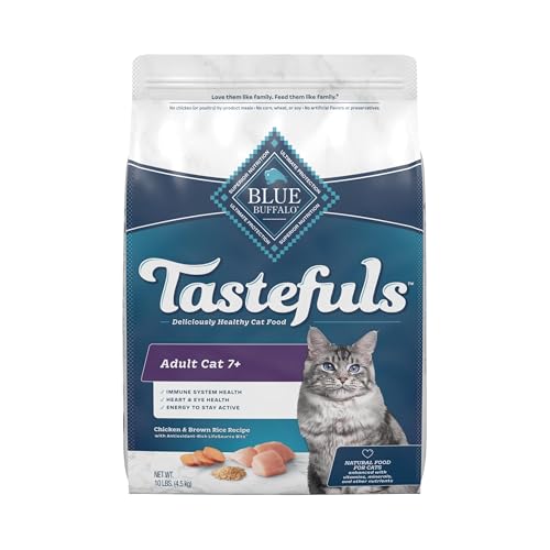 Blue Buffalo Tastefuls Adult 7+ Natural Dry Cat Food, Chicken & Brown Rice 10lb Bag
