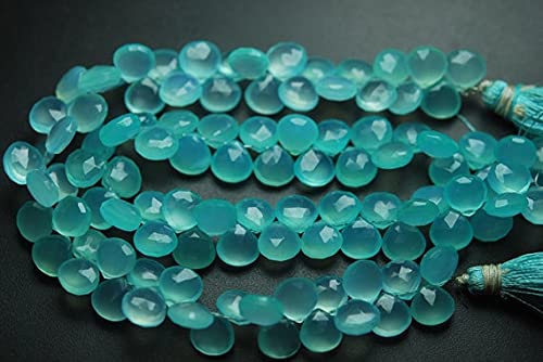 Chalcédoine d'eau du Pérou en cœur briolette, la pierre d'amour pour vos bijoux symboliques