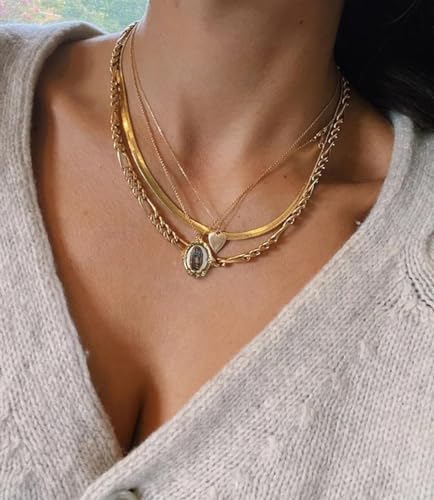 San Rafael Arcangel Virgen De Guadalupe Medal Bundle (Gold-tone) and Virgin Mary Catholic Handmade Medal with Virgen De Guadalupe Medal (Golden and Full Virgin) - Our Lady Of Guadalupe Medals Set3