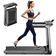 Diseño Compacto y Plegable - La caminadora KINGSMITH WALKINGPAD X218 es la solución ideal para espacios de vida modernos. Gracias a su tecnología de plegado vertical, se pliega fácilmente para un almacenamiento optimizado. Sus asas laterales plegable...