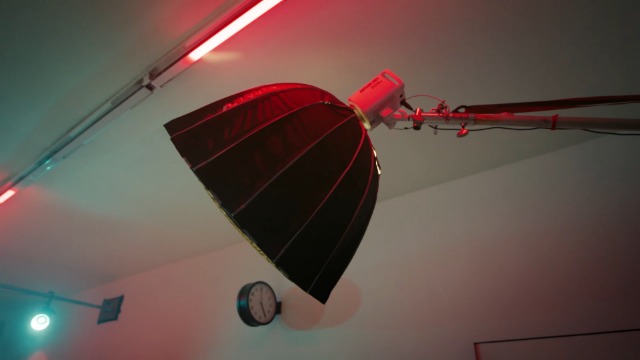 Amazon.com : Aputure amaran Light Dome Mini SE Softbox Quick-Setup